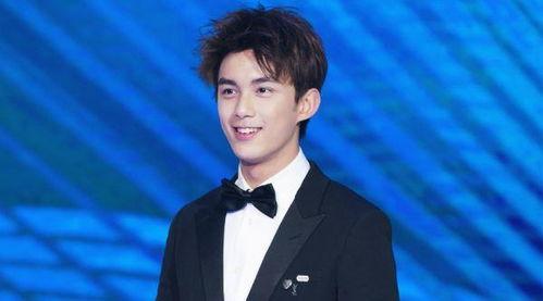 吃瓜娱乐圈吴磊是谁的孩子